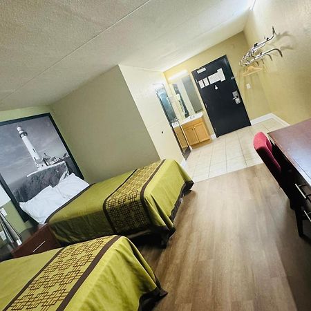 Super 8 By Wyndham Rocky Mount I-95 Exit 145 Hotel Battleboro Екстериор снимка