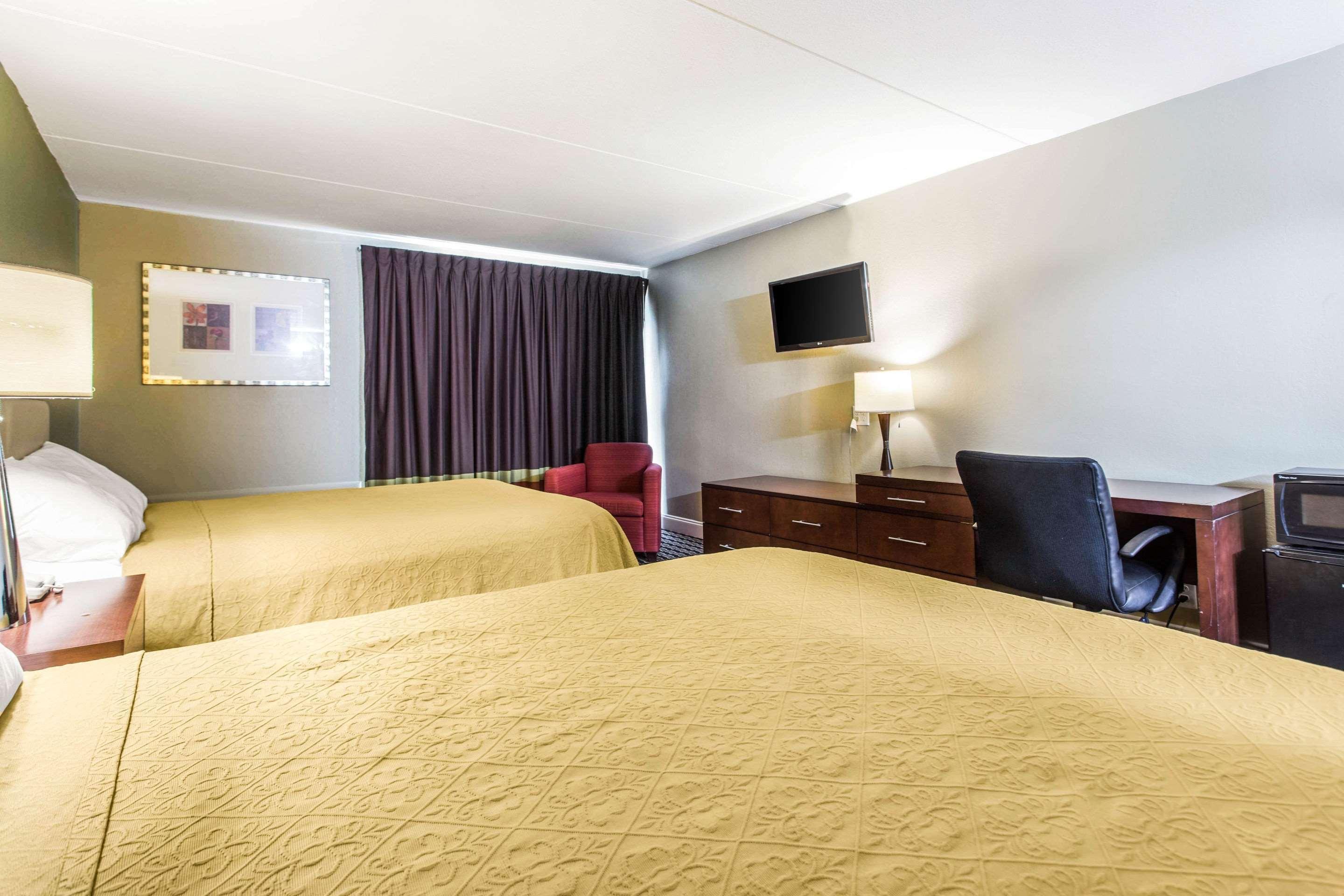 Super 8 By Wyndham Rocky Mount I-95 Exit 145 Hotel Battleboro Екстериор снимка